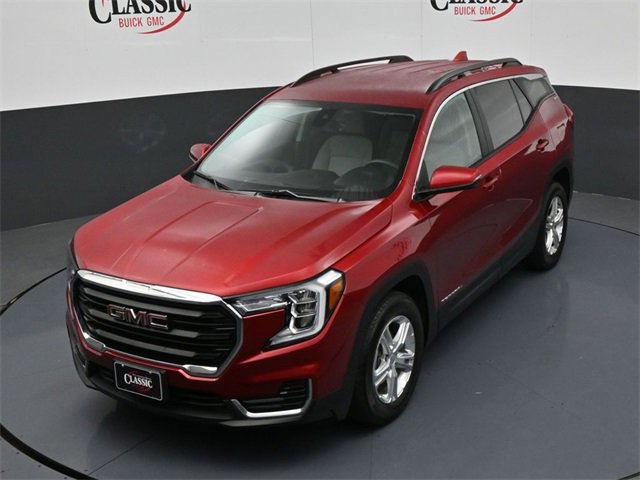 Used 2023 GMC Terrain SLE w/ Driver Convenience Package image 18