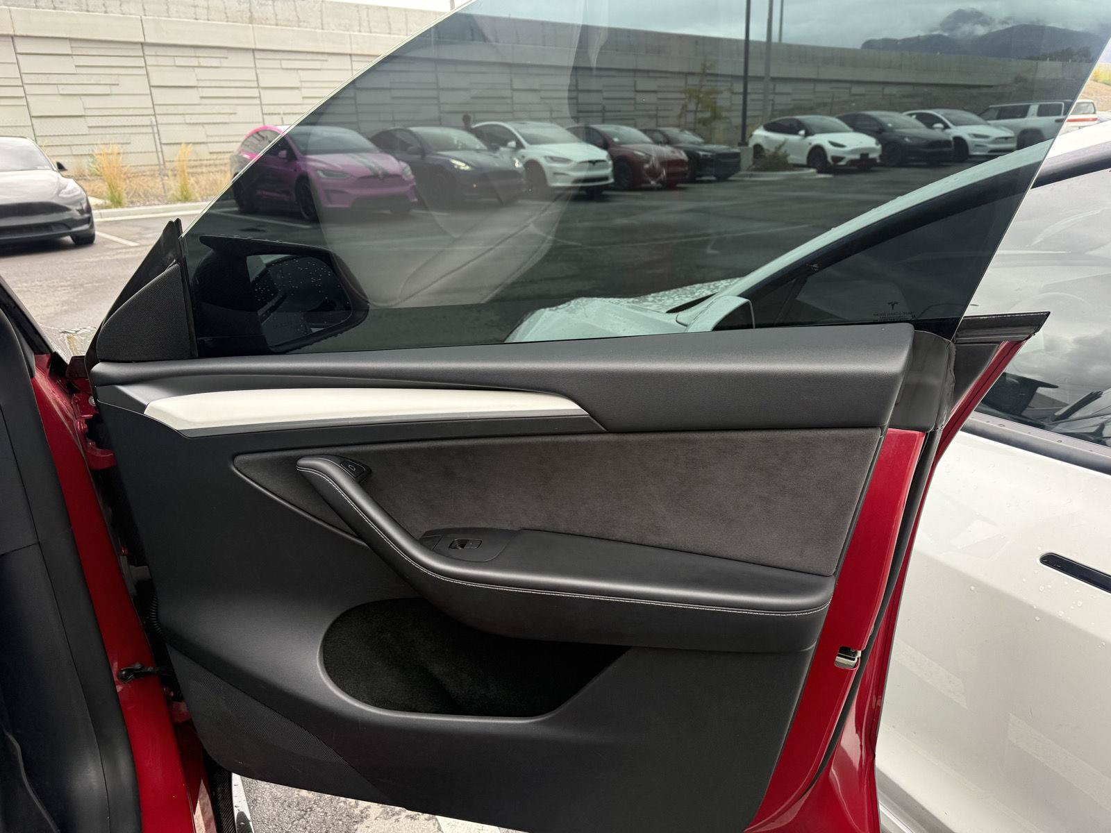 Used 2022 Tesla Model Y Performance AWD/4WD image 22