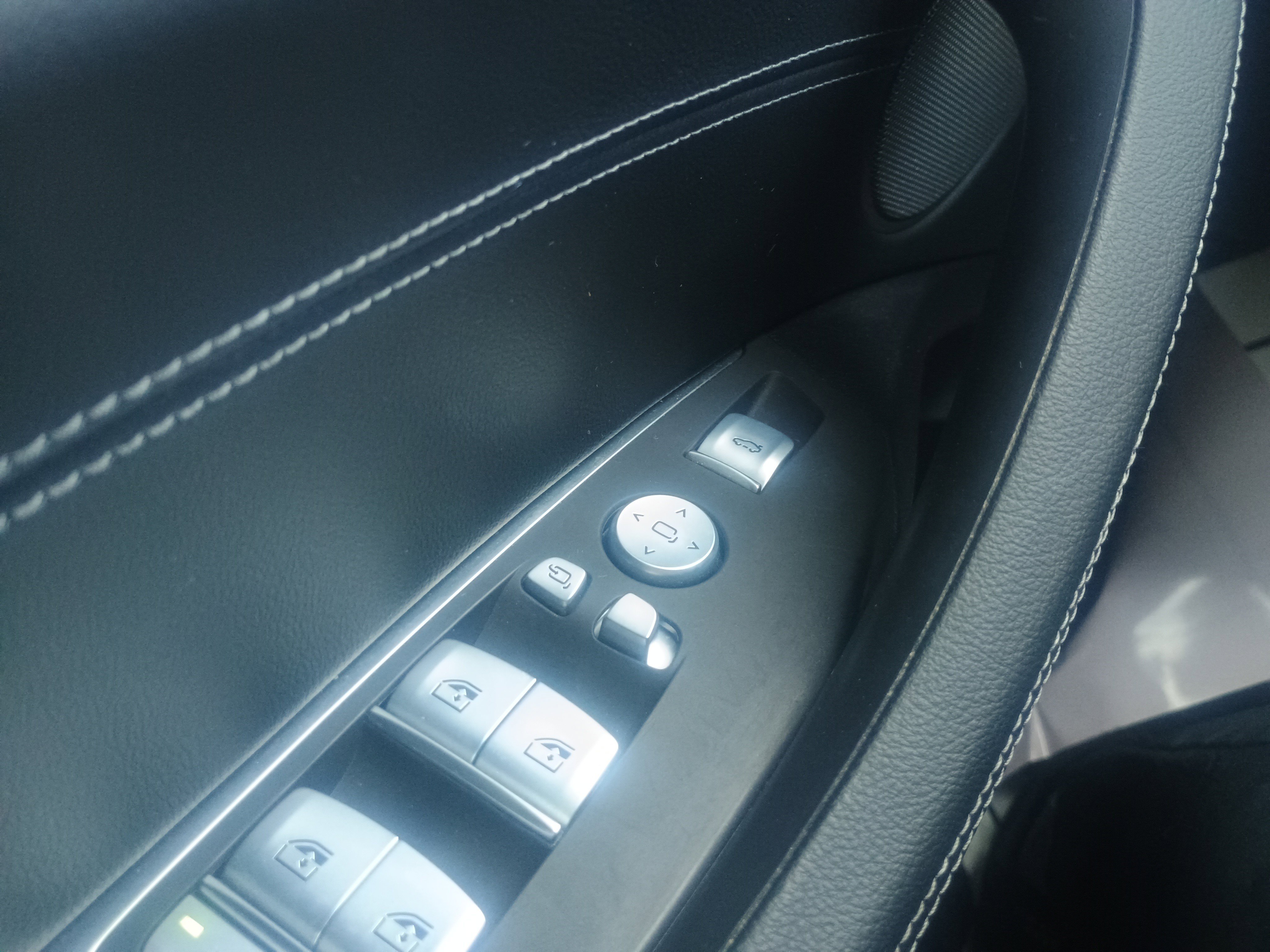 Used 2023 BMW X4 M40i image 20