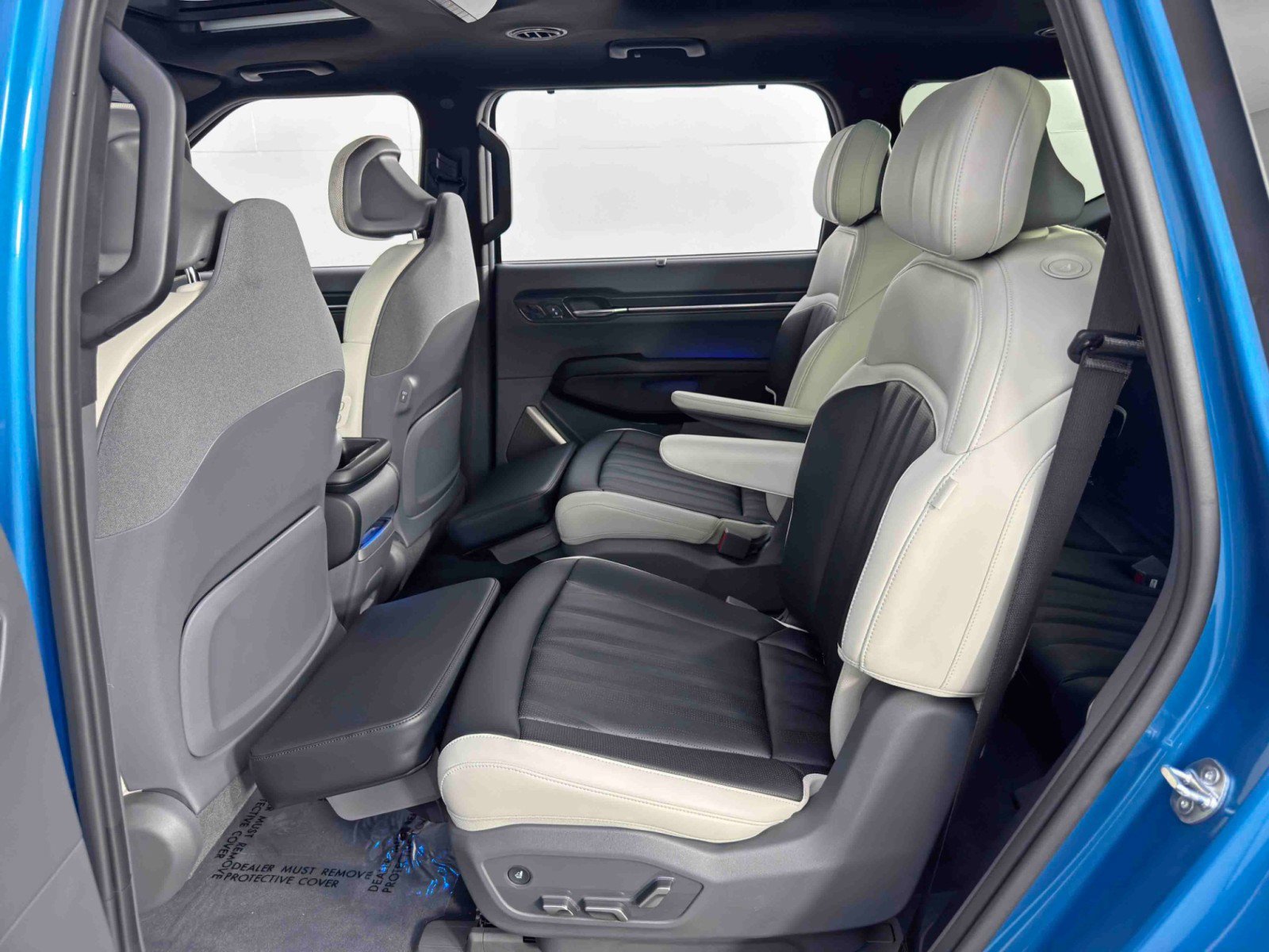 Used 2025 Kia EV9 GT-Line image 45