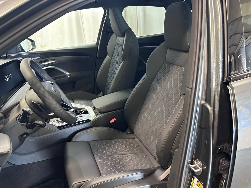 New 2026 Audi SQ5 Premium Plus AWD/4WD image 7