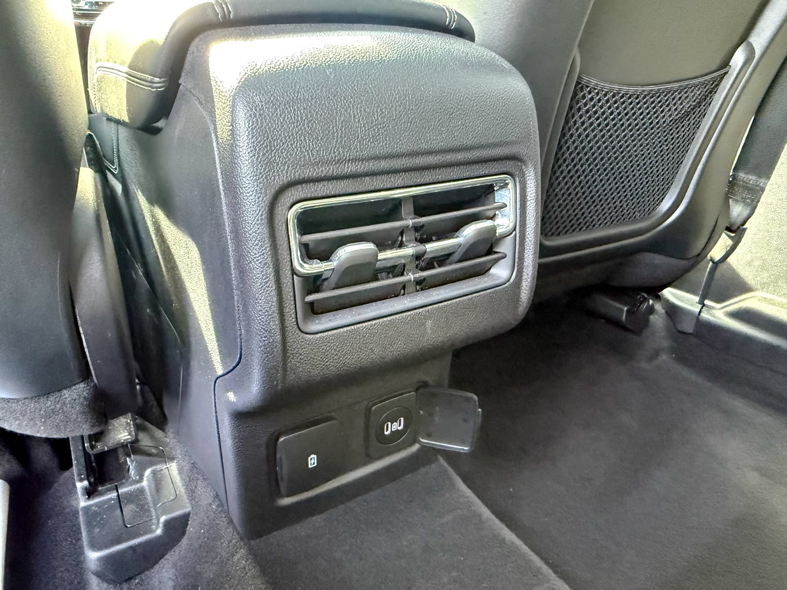 Used 2023 Lincoln Corsair AWD w/ Equipment Group 101A image 36