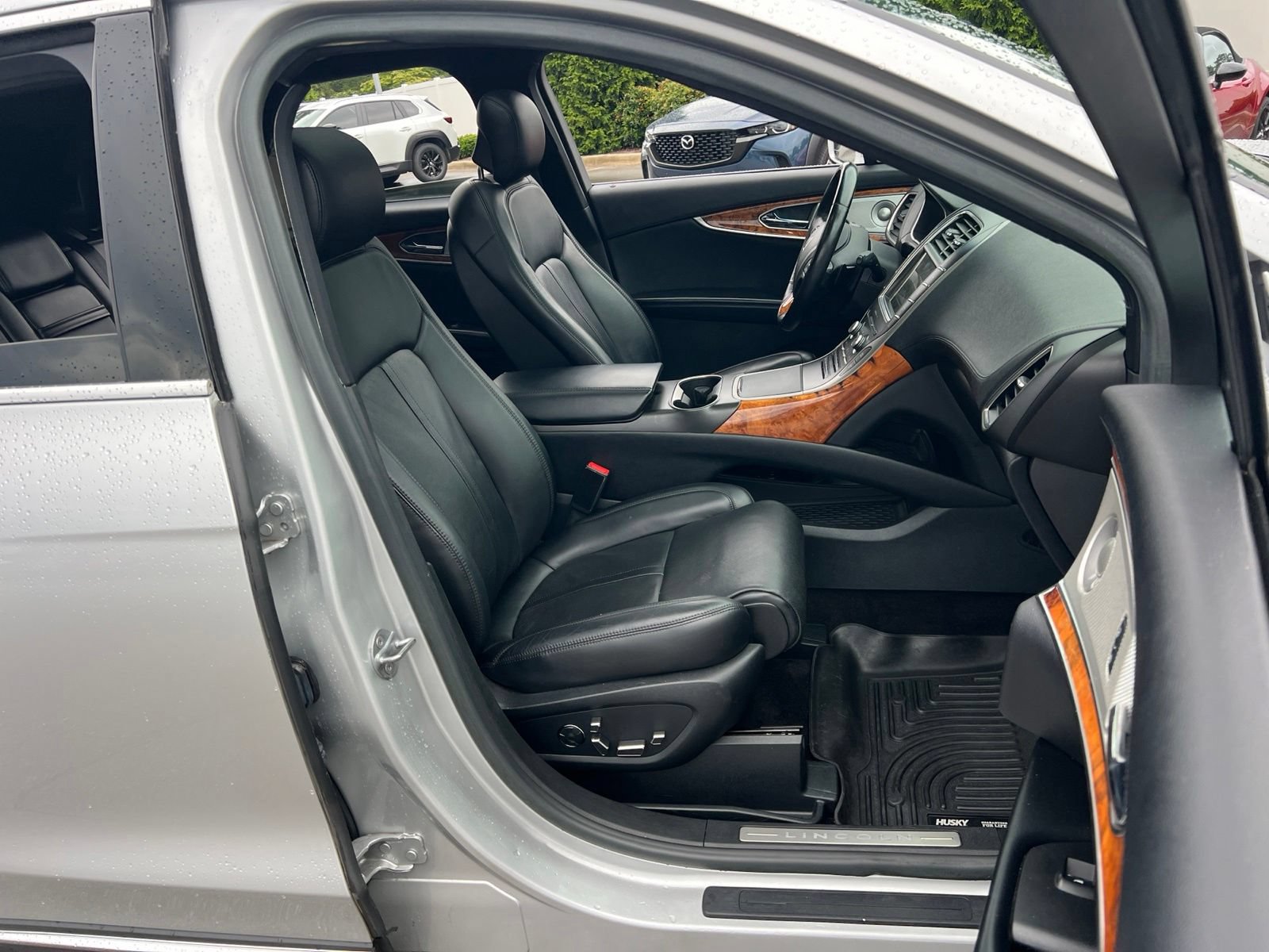 Used 2016 Lincoln MKX Reserve w/ Luxury Package AWD/4WD image 38