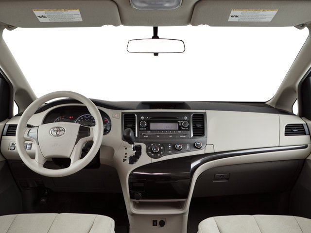 Used 2011 Toyota Sienna XLE w/ Premium Pkg FWD image 7