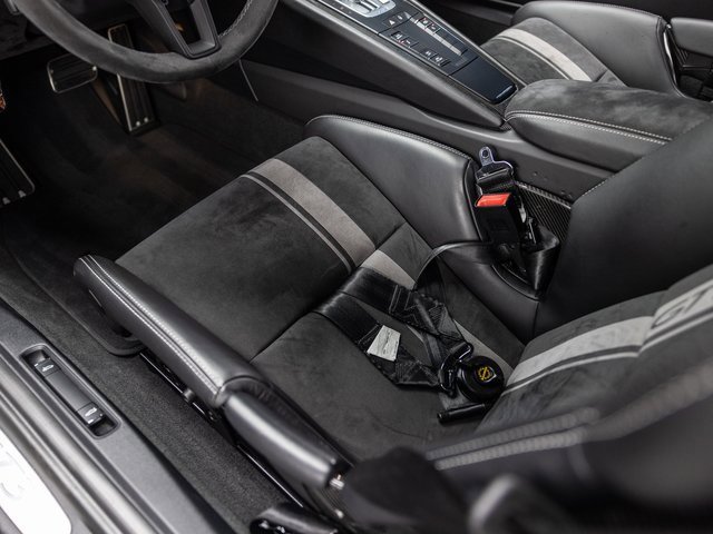 Certified 2018 Porsche 911 GT3 image 40