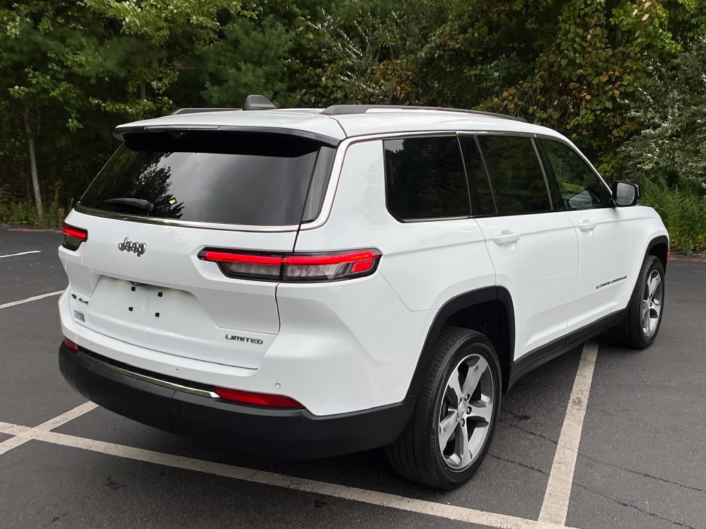 Used 2023 Jeep Grand Cherokee L Limited w/ Luxury Tech Group II AWD/4WD image 5