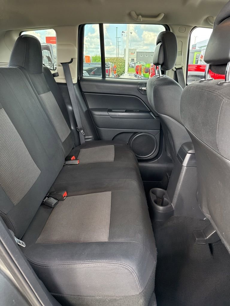 Used 2012 Jeep Compass Sport image 22