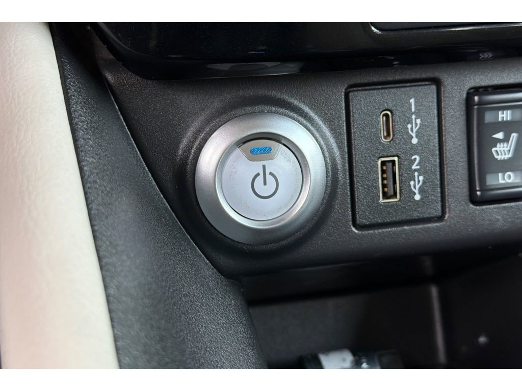 Used 2020 Nissan Leaf SL Plus FWD image 25