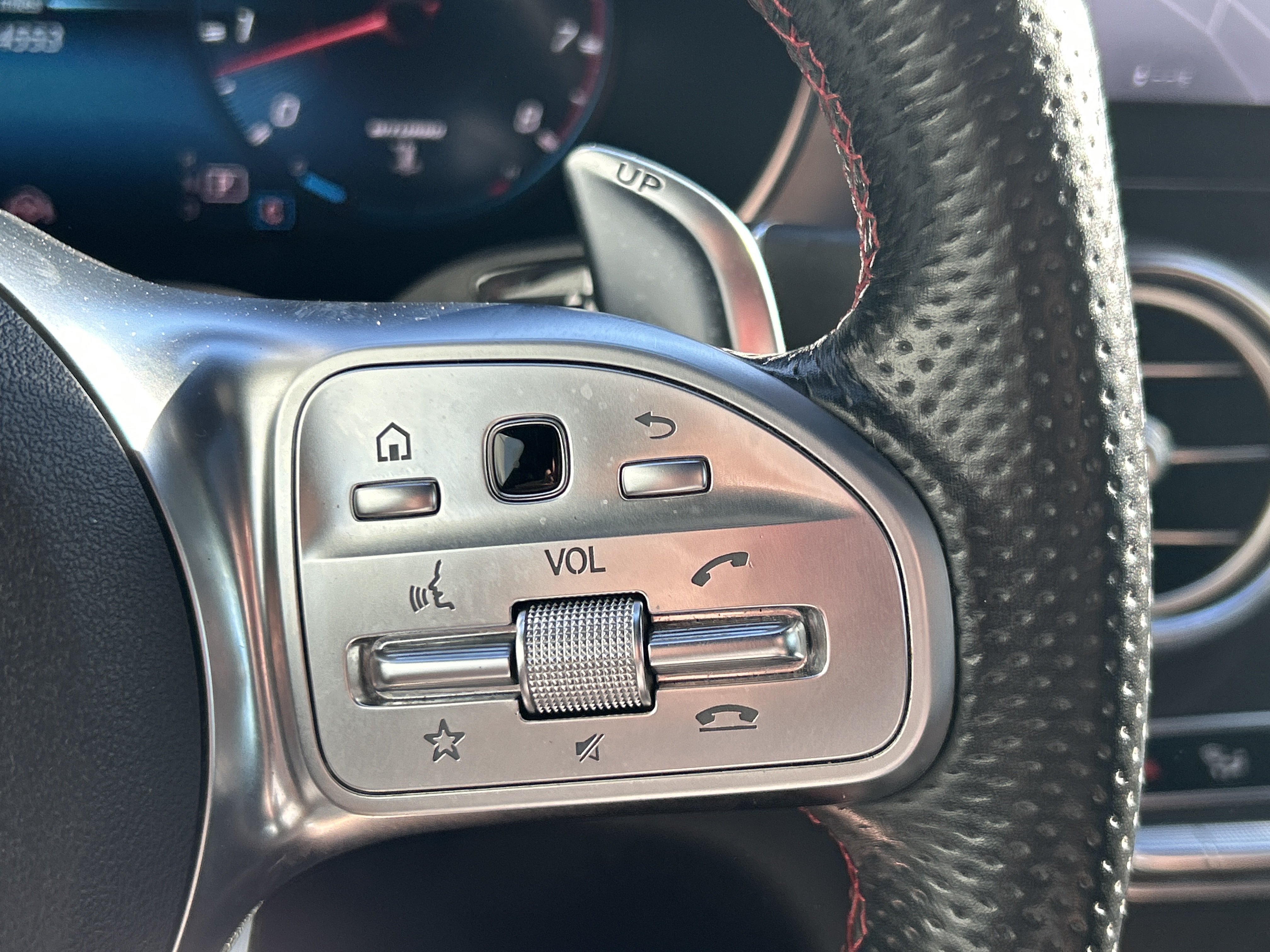 Certified 2021 Mercedes-Benz GLC 43 AMG 4MATIC image 39