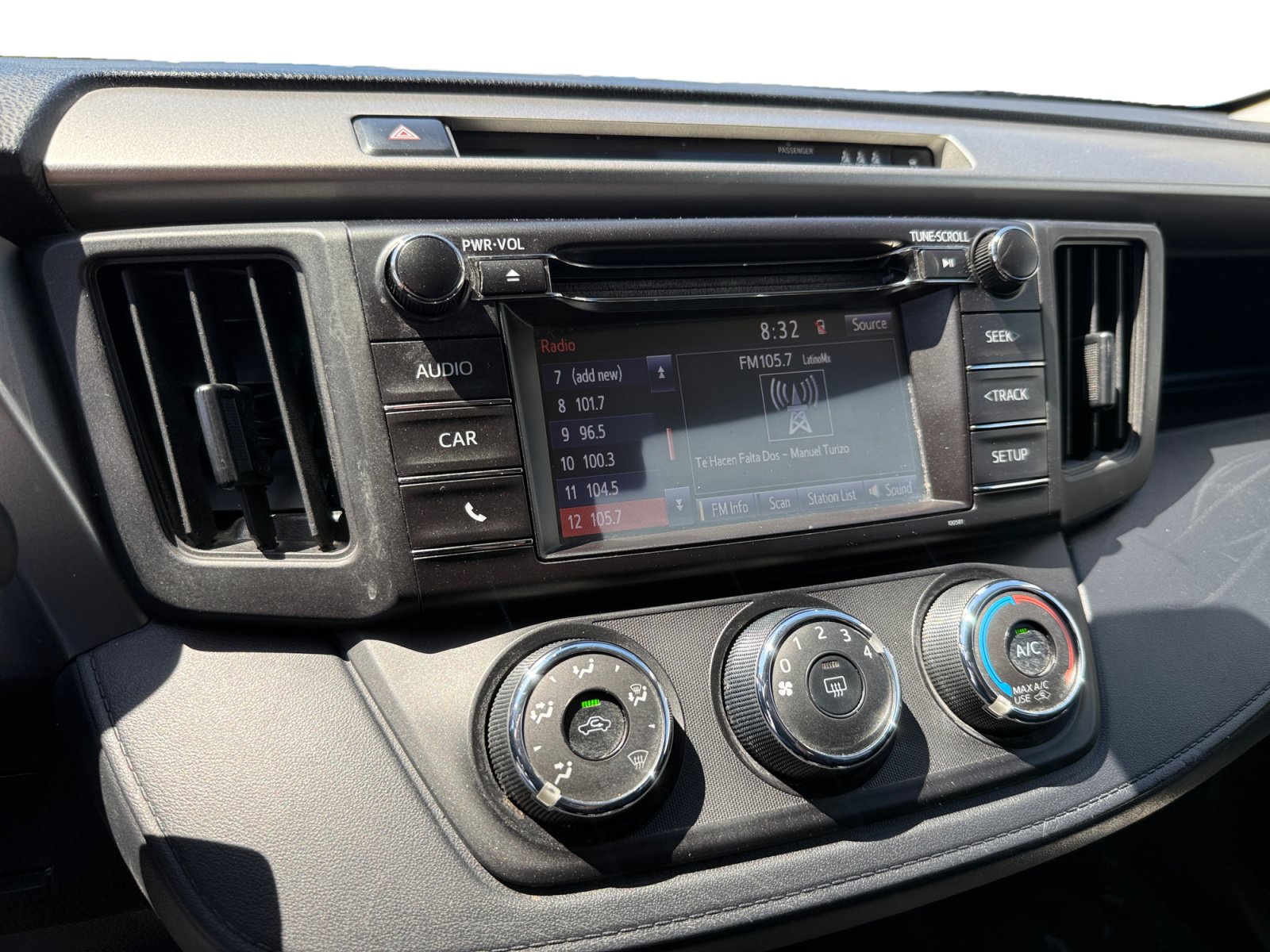 Used 2018 Toyota RAV4 LE w/ All Weather Liner Package FWD image 12