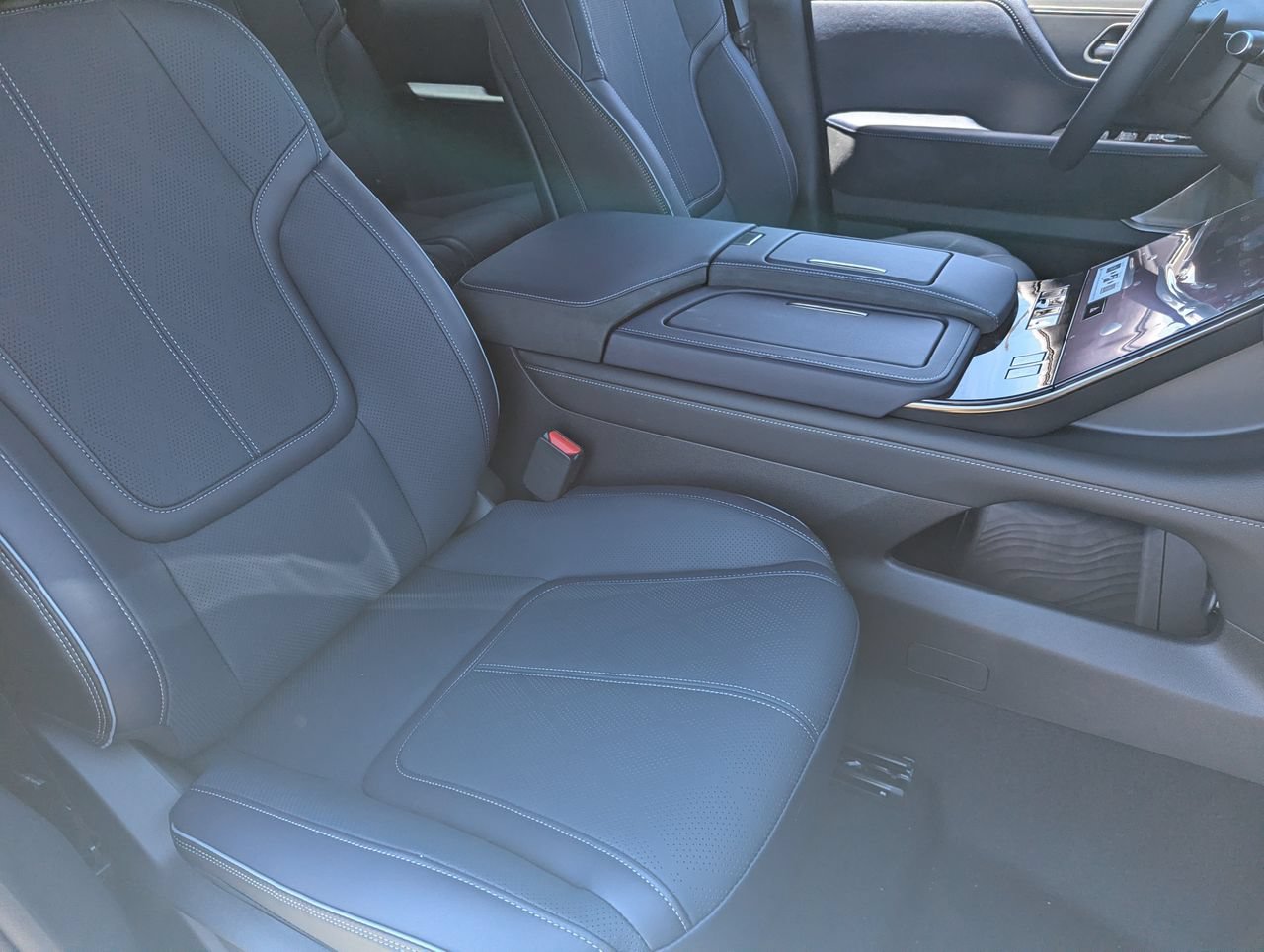 New 2027 INFINITI QX80 Sensory w/ Sport Exterior Package AWD/4WD image 29