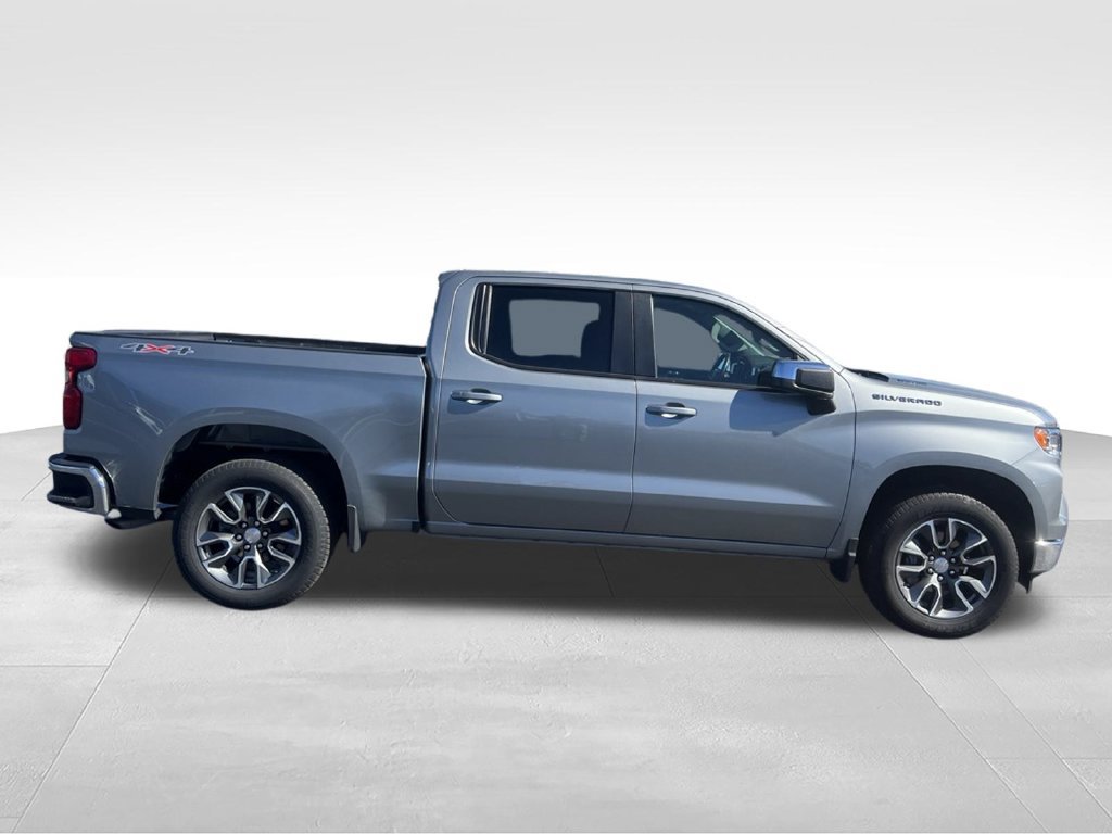 Used 2024 Chevrolet Silverado 1500 LT AWD/4WD image 14