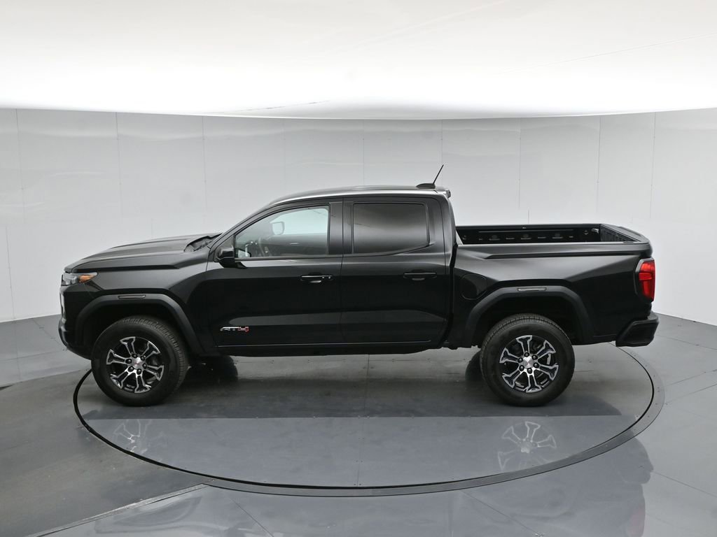 Used 2023 GMC Canyon AT4 image 38
