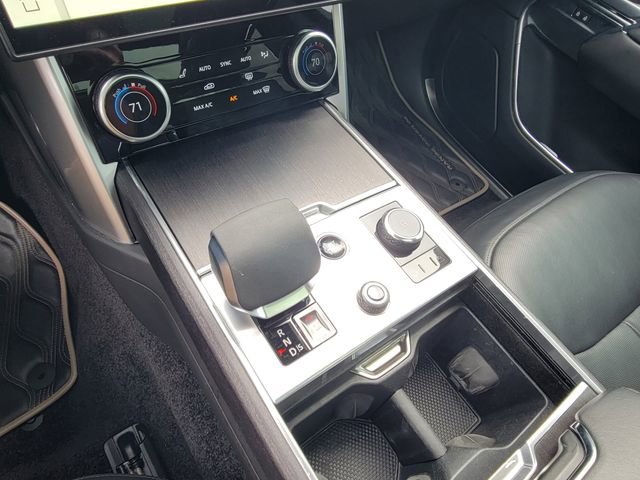 Used 2023 Land Rover Range Rover SE image 31