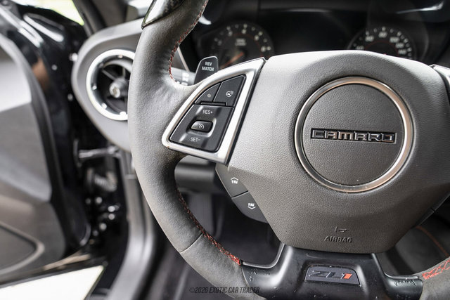 Used 2019 Chevrolet Camaro ZL1 RWD image 40