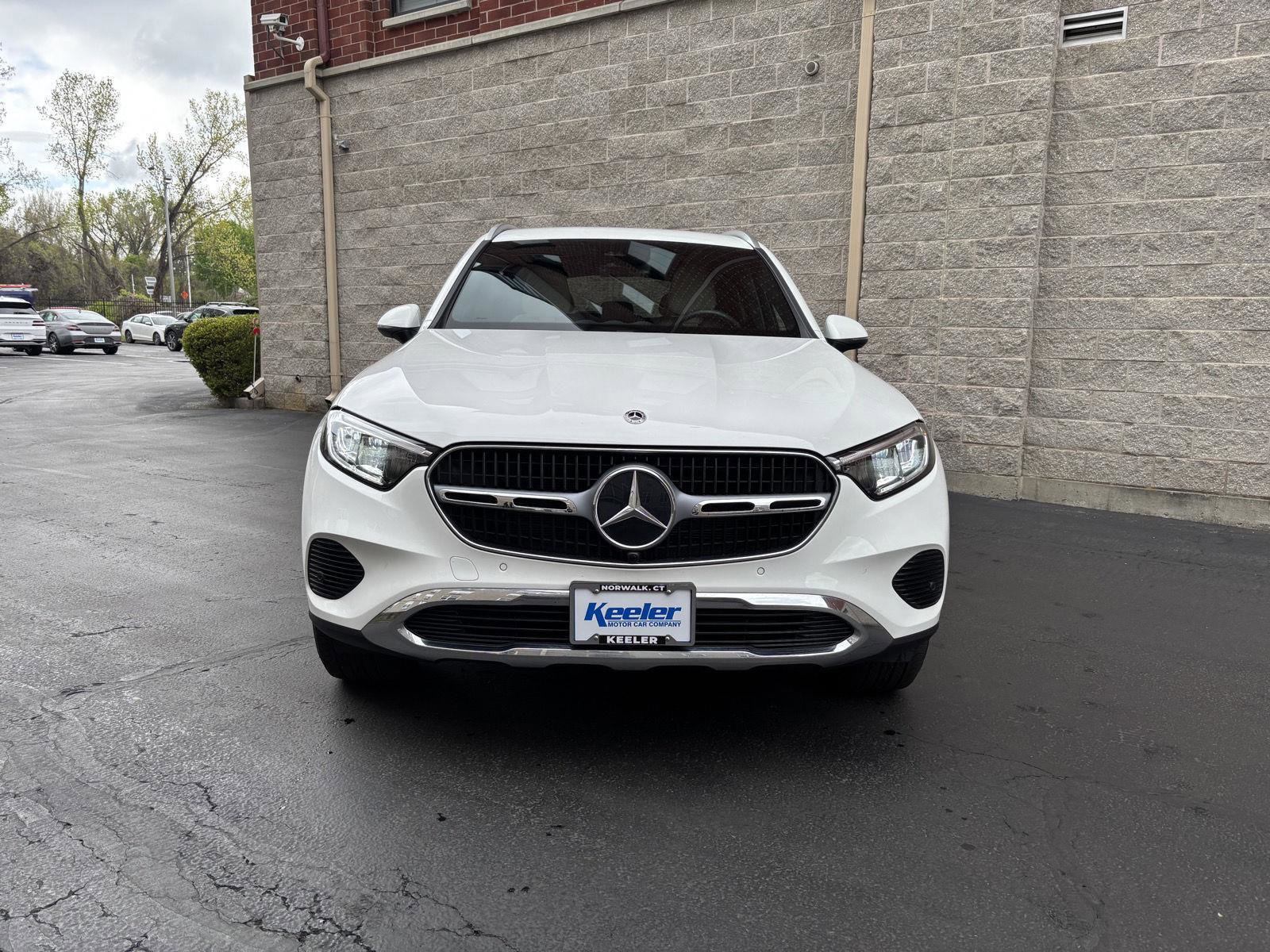 Used 2023 Mercedes-Benz GLC 300 4MATIC image 5