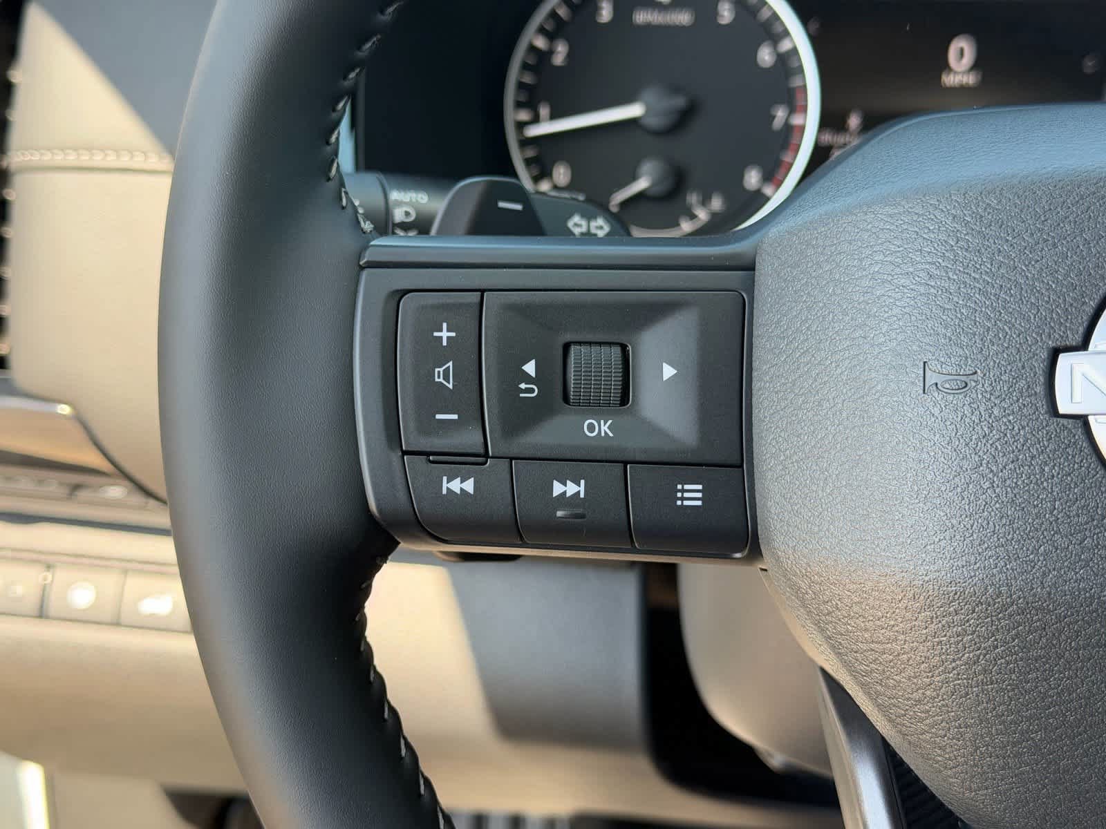 New 2026 Nissan Pathfinder SV FWD image 15