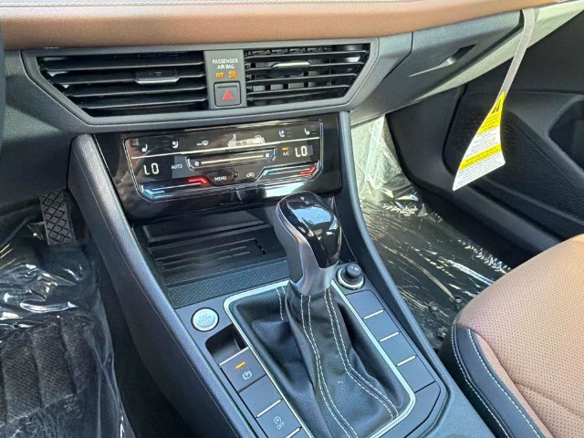 New 2027 Volkswagen Jetta SEL FWD image 23