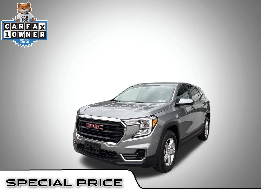 Used 2024 GMC Terrain SLE image 1