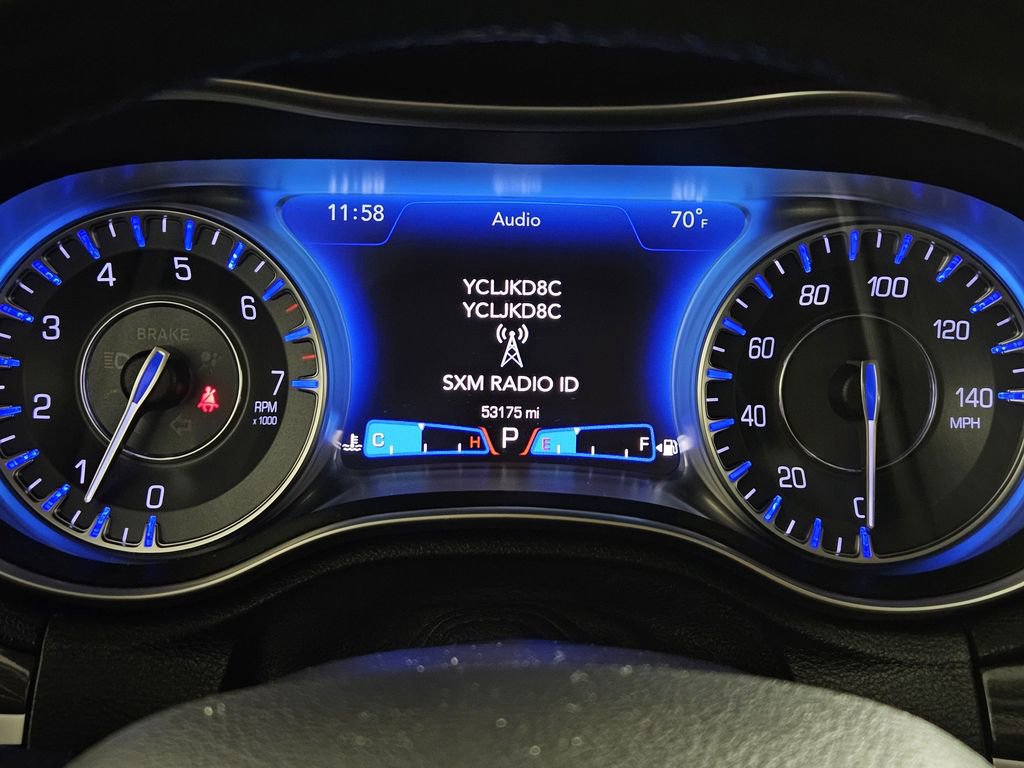 Used 2020 Chrysler 300 Touring w/ Sport Appearance Package RWD image 10