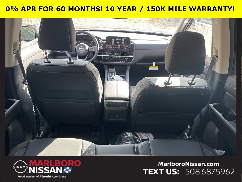 New 2025 Nissan Pathfinder SL image 23