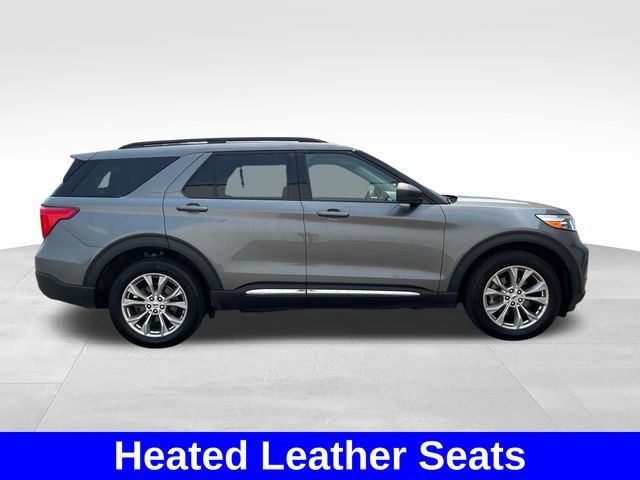 Used 2024 Ford Explorer XLT w/ Equipment Group 202A AWD/4WD image 6
