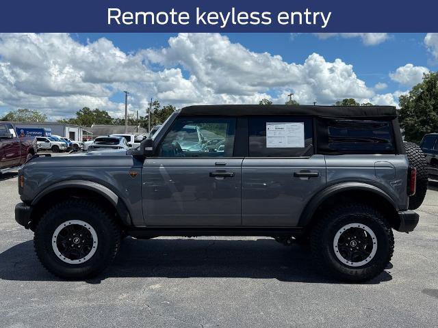 Certified 2023 Ford Bronco Badlands AWD/4WD image 2