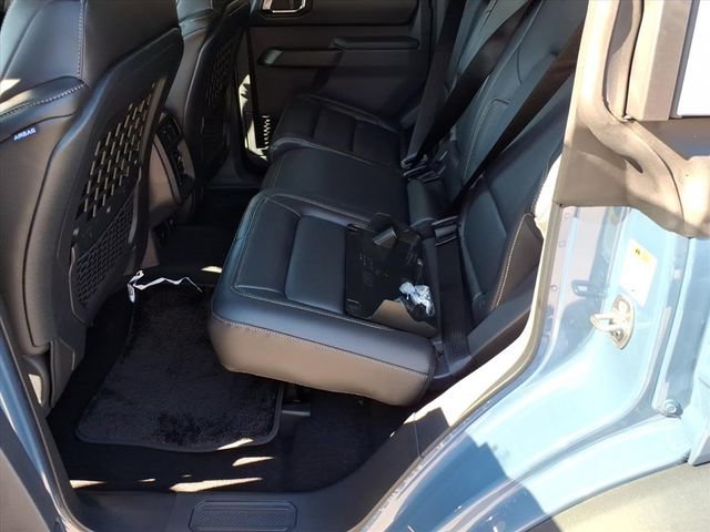 New 2025 Ford Bronco Badlands image 18