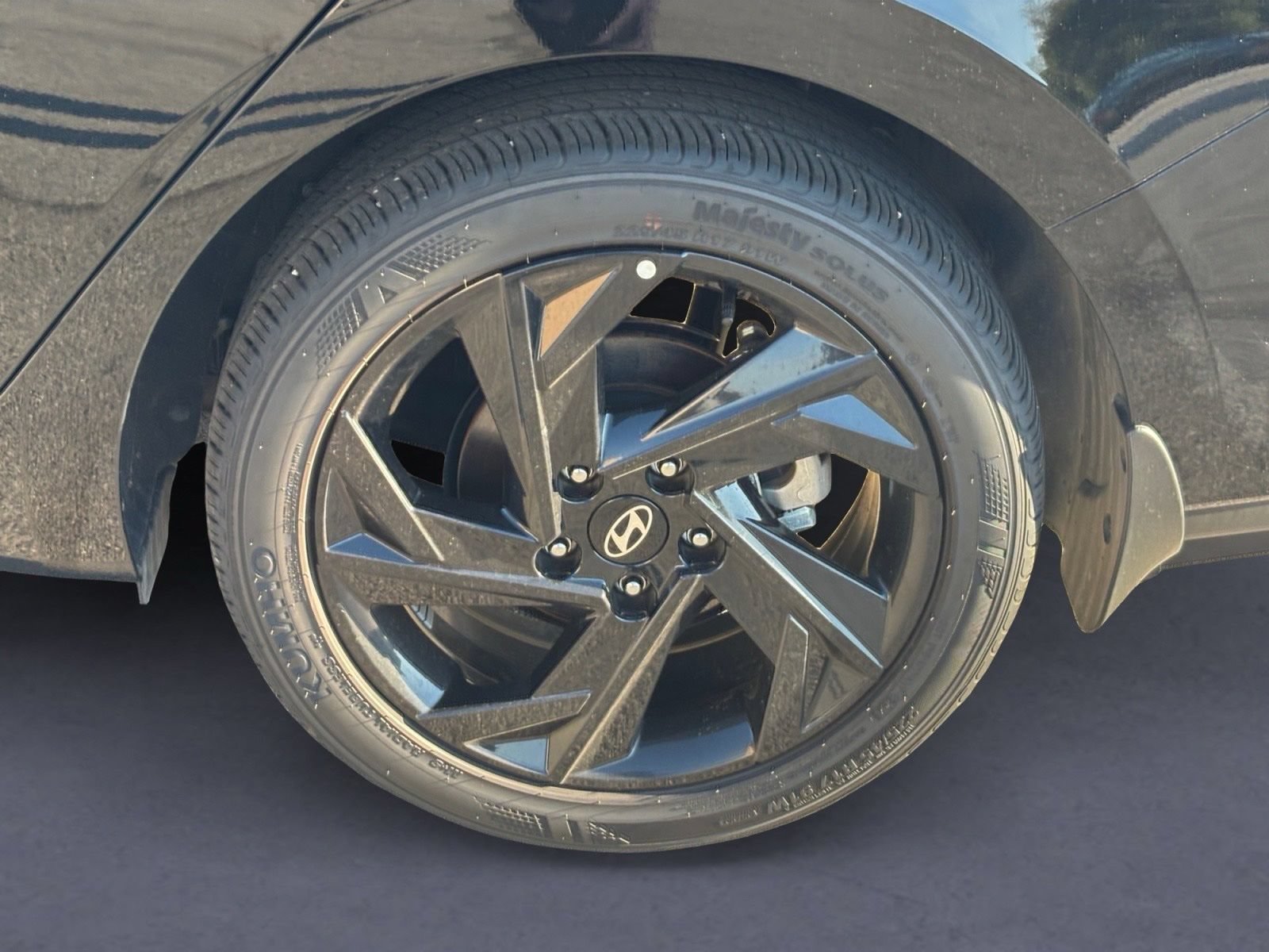 Certified 2026 Hyundai Elantra Sport FWD image 9