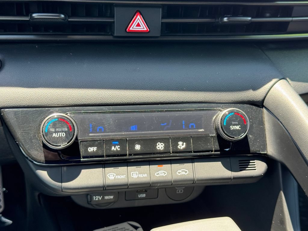 Certified 2026 Hyundai Elantra Sport FWD image 17