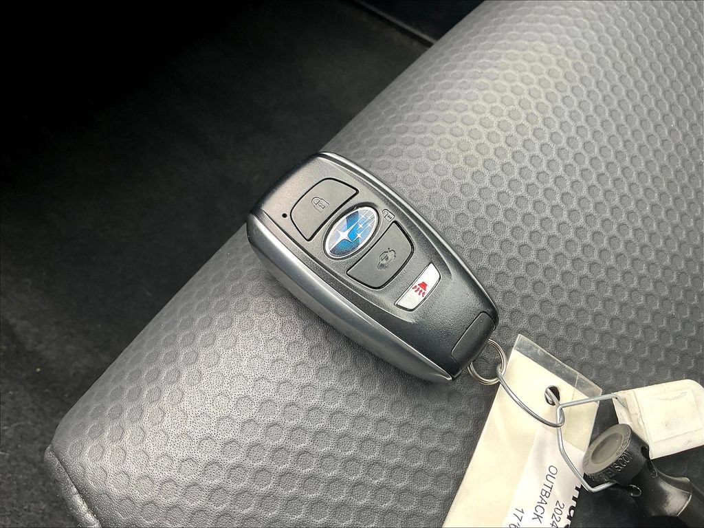 Used 2024 Subaru Outback Wilderness AWD/4WD image 33