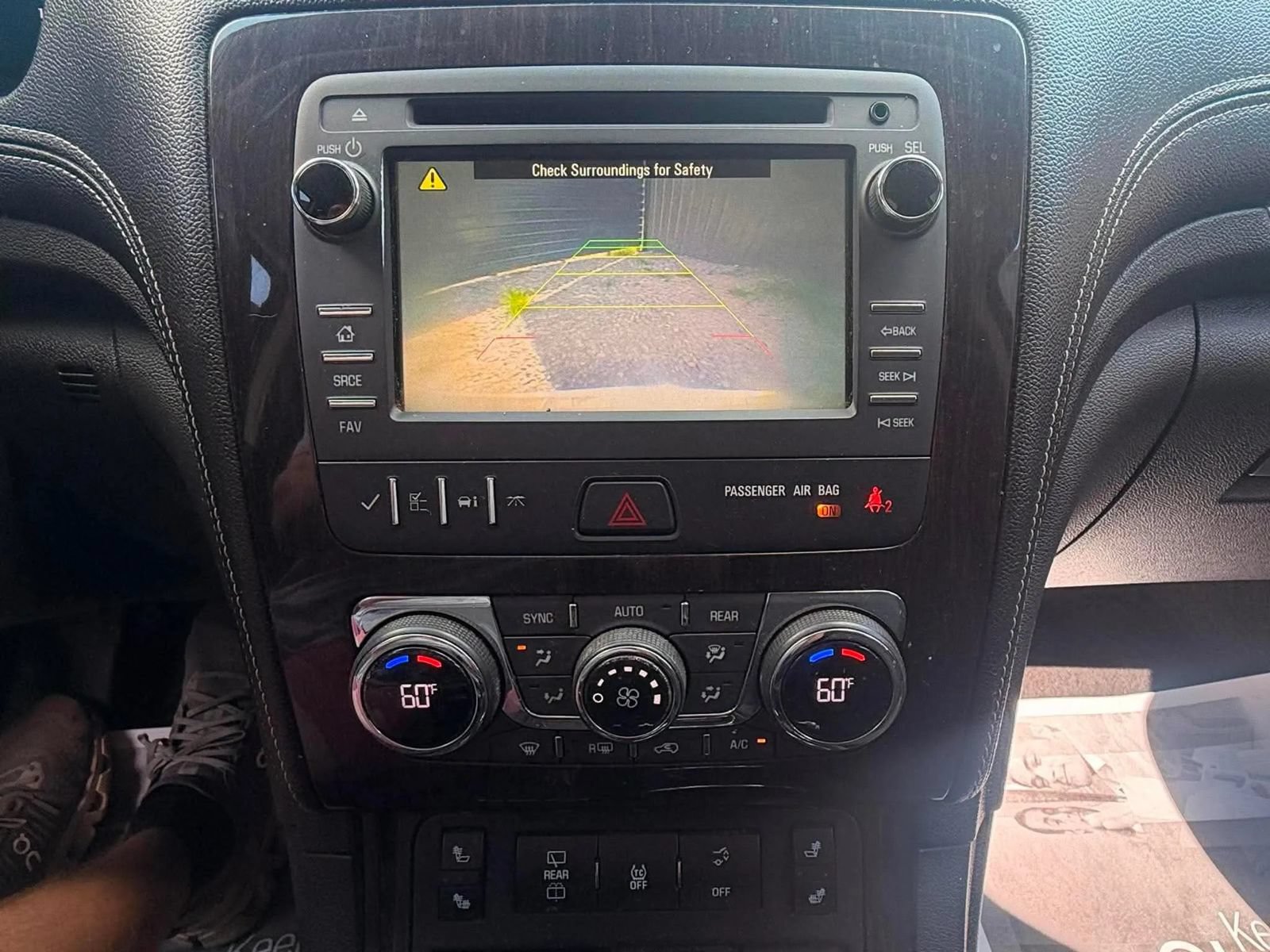 Used 2016 Chevrolet Traverse LT AWD/4WD image 15