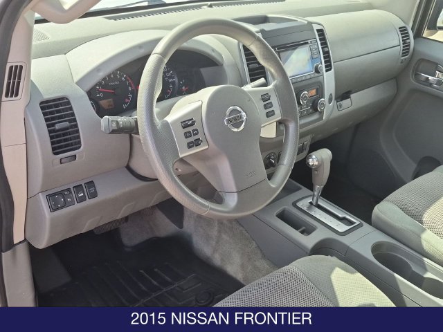 Used 2015 Nissan Frontier SV w/ SV Value Truck Package AWD/4WD image 11