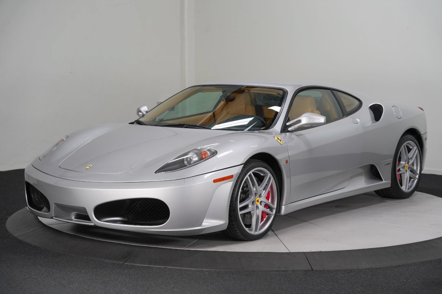 Used 2009 Ferrari F430 Coupe RWD image 4
