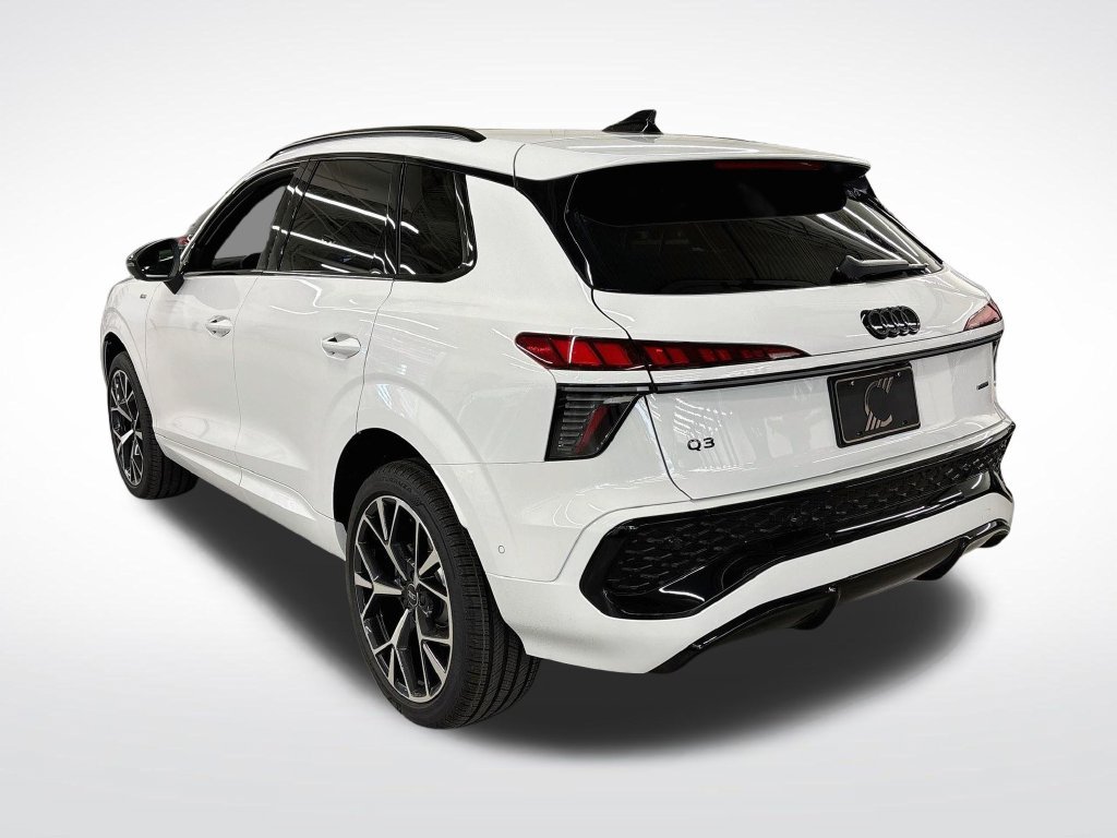 New 2026 Audi Q3 quattro 2.0T AWD/4WD image 3
