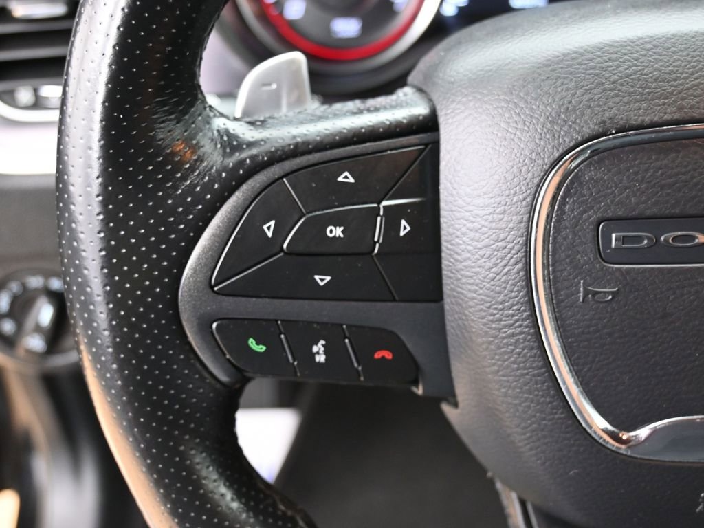 Used 2019 Dodge Charger SXT image 18