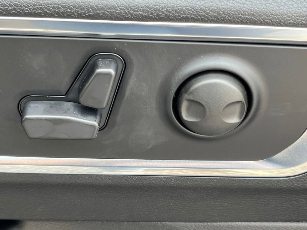 New 2026 RAM 1500 Laramie w/ Night Edition image 34