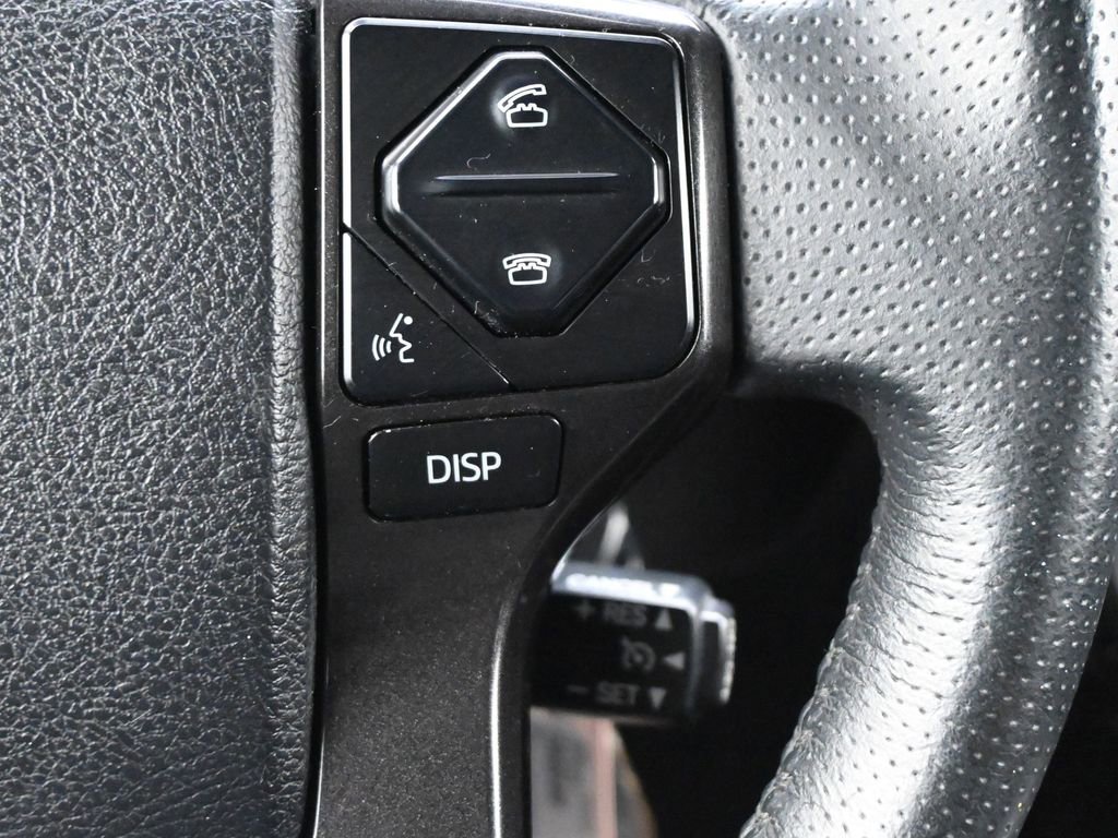 Used 2019 Toyota 4Runner TRD Off-Road Premium image 6