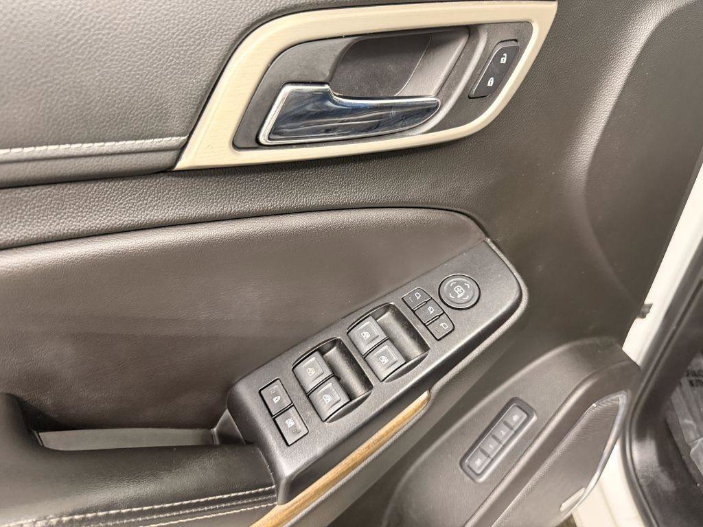 Used 2019 GMC Yukon XL Denali w/ Denali Ultimate Package image 28