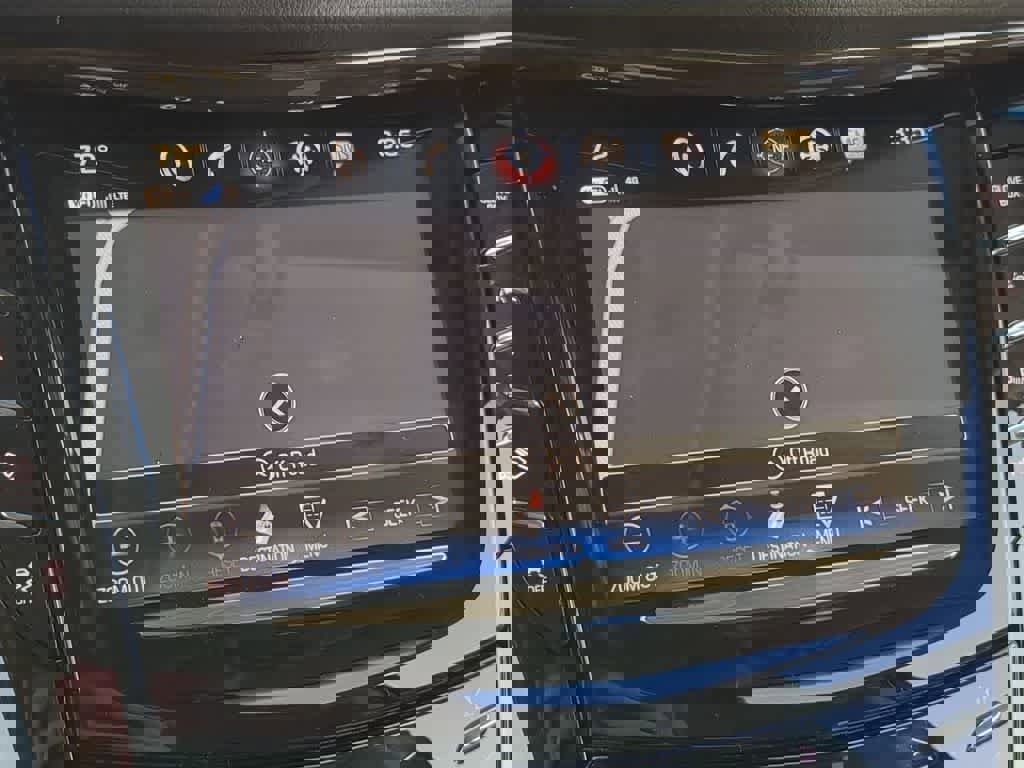 Used 2018 Cadillac Escalade Luxury image 28