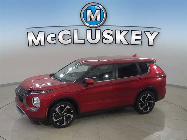 Used 2024 Mitsubishi Outlander FWD image 1