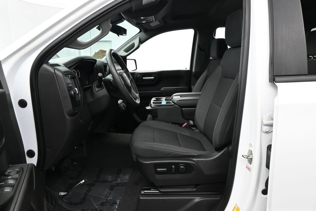 Used 2022 Chevrolet Silverado 1500 Custom w/ Safety Confidence Package RWD image 11