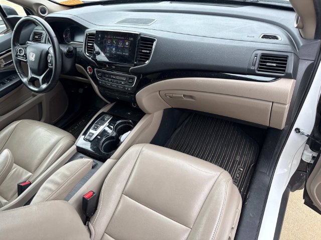 Used 2022 Honda Pilot Touring image 15