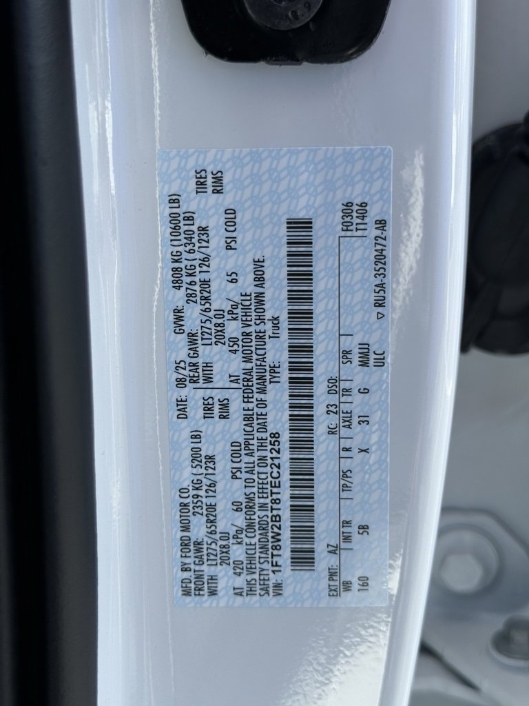 New 2026 Ford F250 Lariat w/ Black Appearance Package image 34