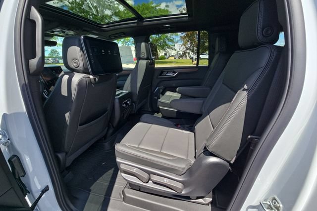 New 2026 GMC Yukon XL Denali w/ Denali Reserve Package AWD/4WD image 22