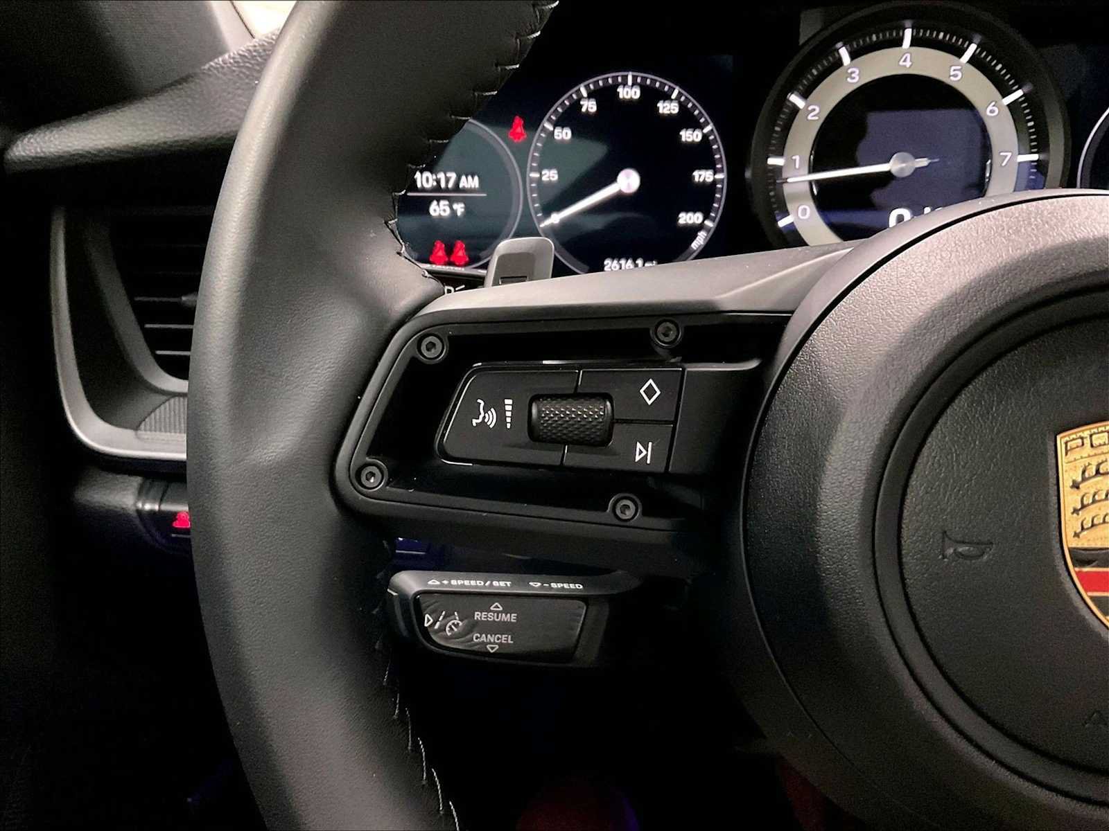 Certified 2024 Porsche 911 Carrera RWD image 27