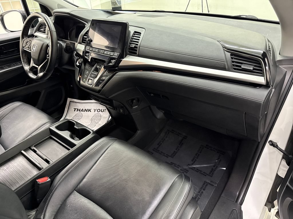 Used 2021 Honda Odyssey Touring image 25