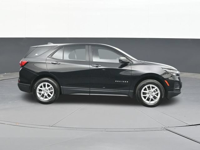 Used 2024 Chevrolet Equinox LS AWD/4WD image 20