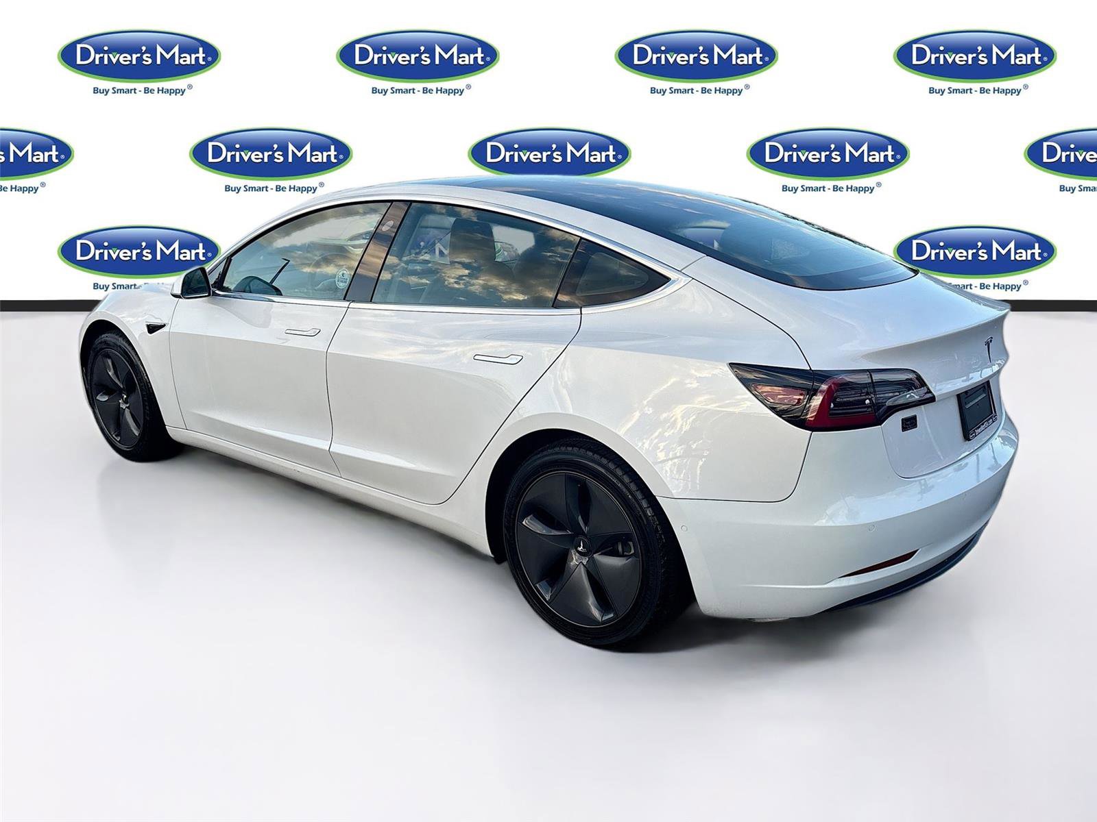 Used 2020 Tesla Model 3 Standard Range image 6
