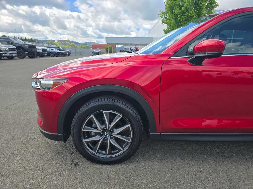 Used 2018 MAZDA CX-5 Touring w/ Preferred Equipment Package AWD/4WD image 18